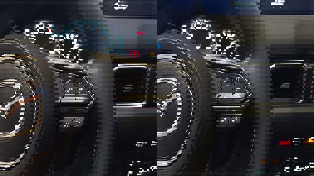 New 2025 MAZDA CX-5 Signature image 27