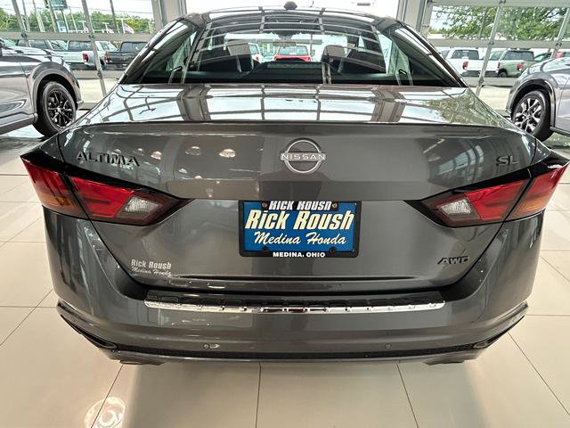 Used 2023 Nissan Altima 2.5 SL AWD/4WD image 9