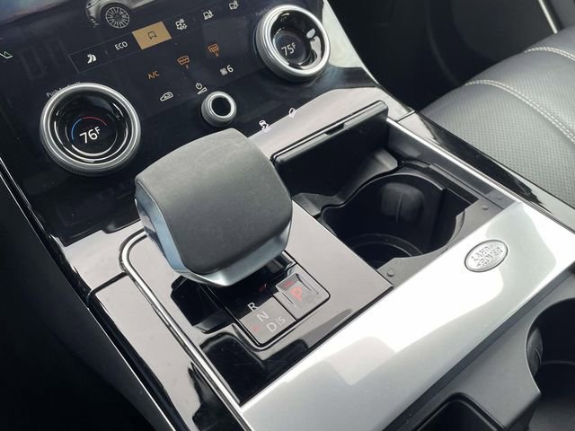 Used 2021 Land Rover Range Rover Velar R-Dynamic S image 29