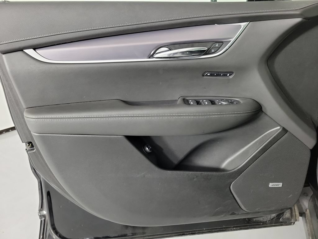 Certified 2024 Cadillac XT6 Luxury AWD/4WD image 22