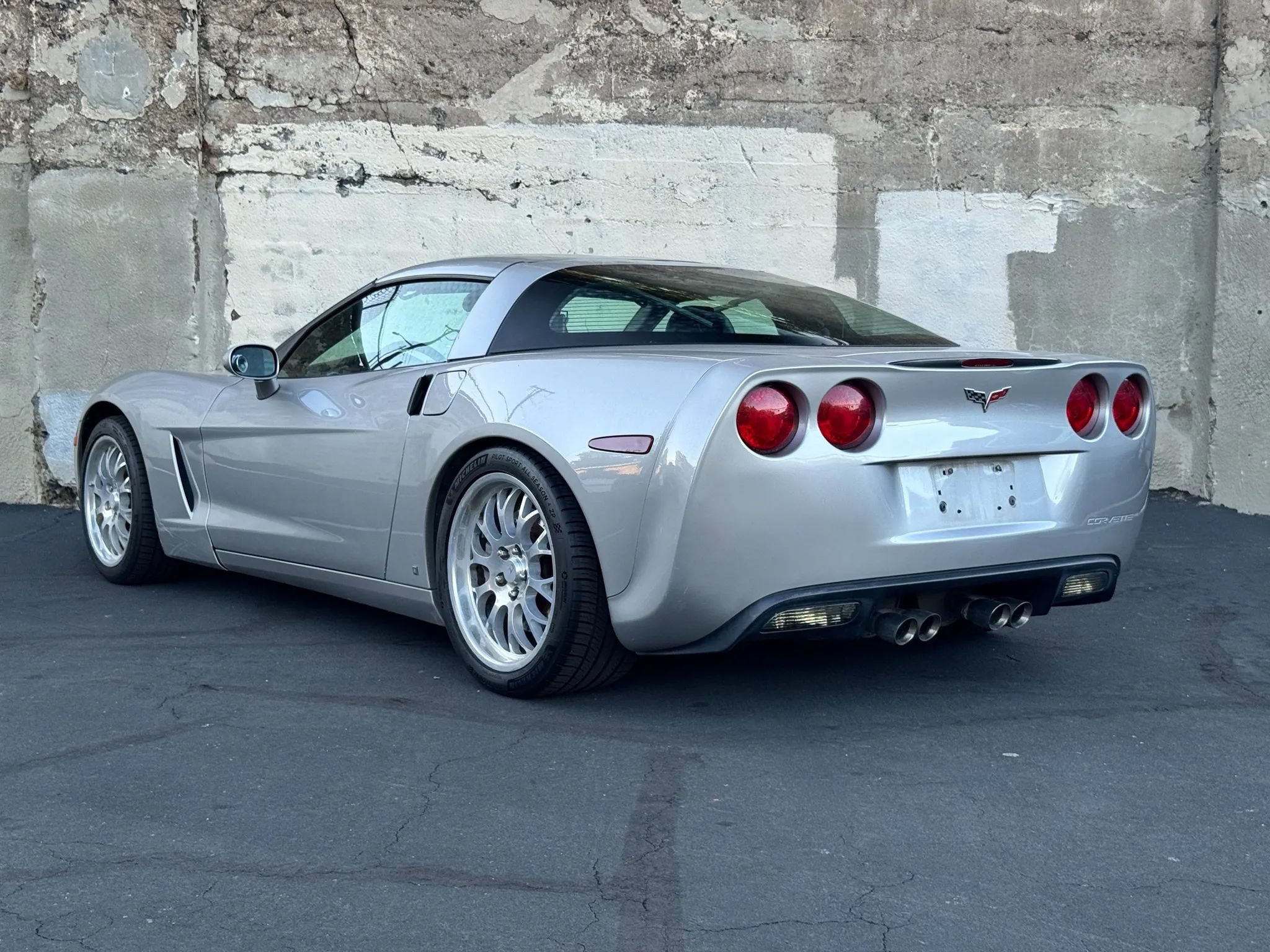 Used 2007 Chevrolet Corvette Coupe w/ Preferred Equipment Group RWD image 6