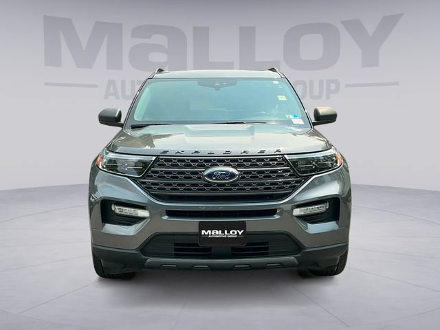 Used 2021 Ford Explorer XLT w/ Equipment Group 202A AWD/4WD image 8