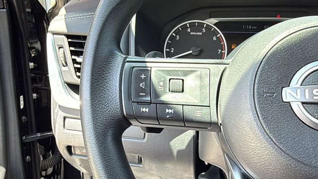 Used 2023 Nissan Rogue S AWD/4WD image 21