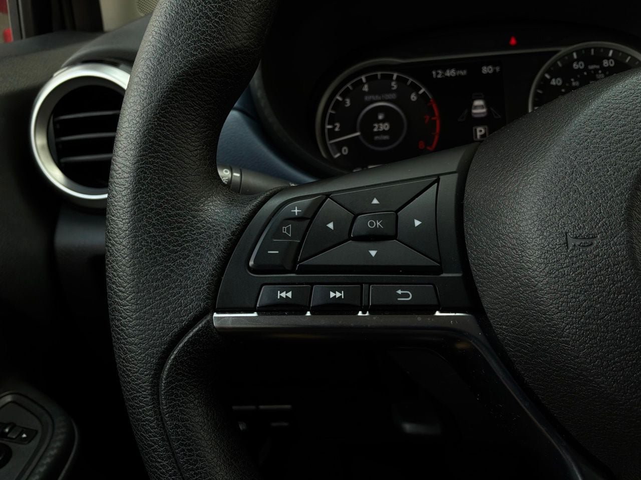 Used 2025 Nissan Versa SV FWD image 28