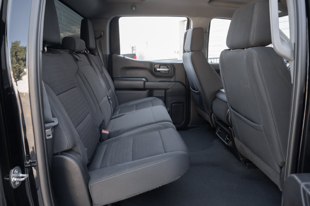 Used 2023 Chevrolet Silverado 1500 Custom Trail Boss w/ LPO, Dark Essentials Package AWD/4WD image 36
