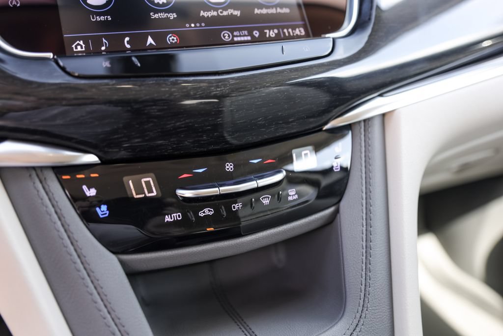 Used 2023 Cadillac XT6 Premium Luxury FWD image 19