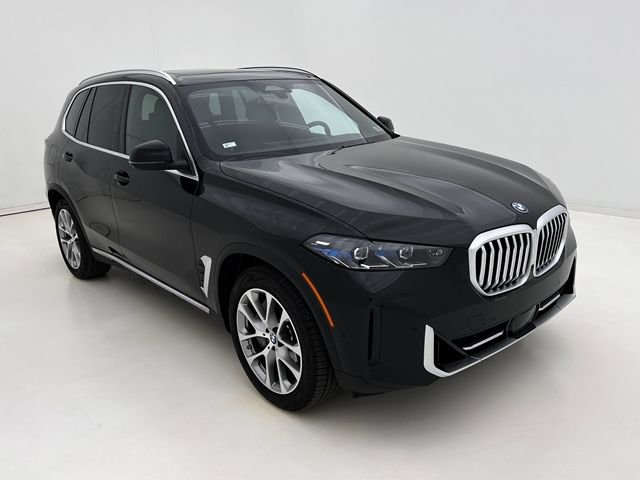 Certified 2026 BMW X5 xDrive50e w/ Climate Comfort Package image 2