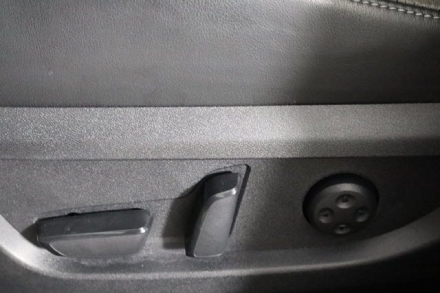Used 2023 INFINITI QX50 Luxe FWD image 23