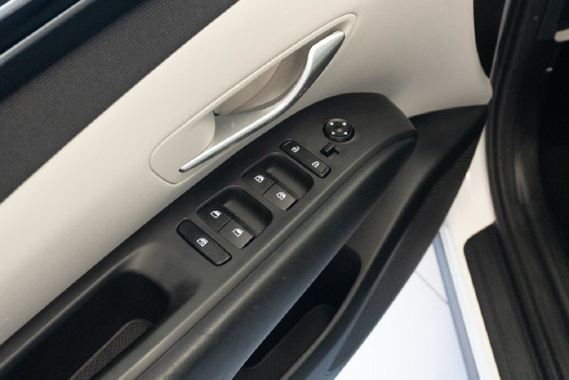 Used 2024 Hyundai Tucson SEL w/ Convenience Package FWD image 6