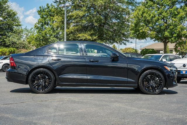 Certified 2024 Volvo S60 T8 Plus w/ Climate Package AWD/4WD image 4