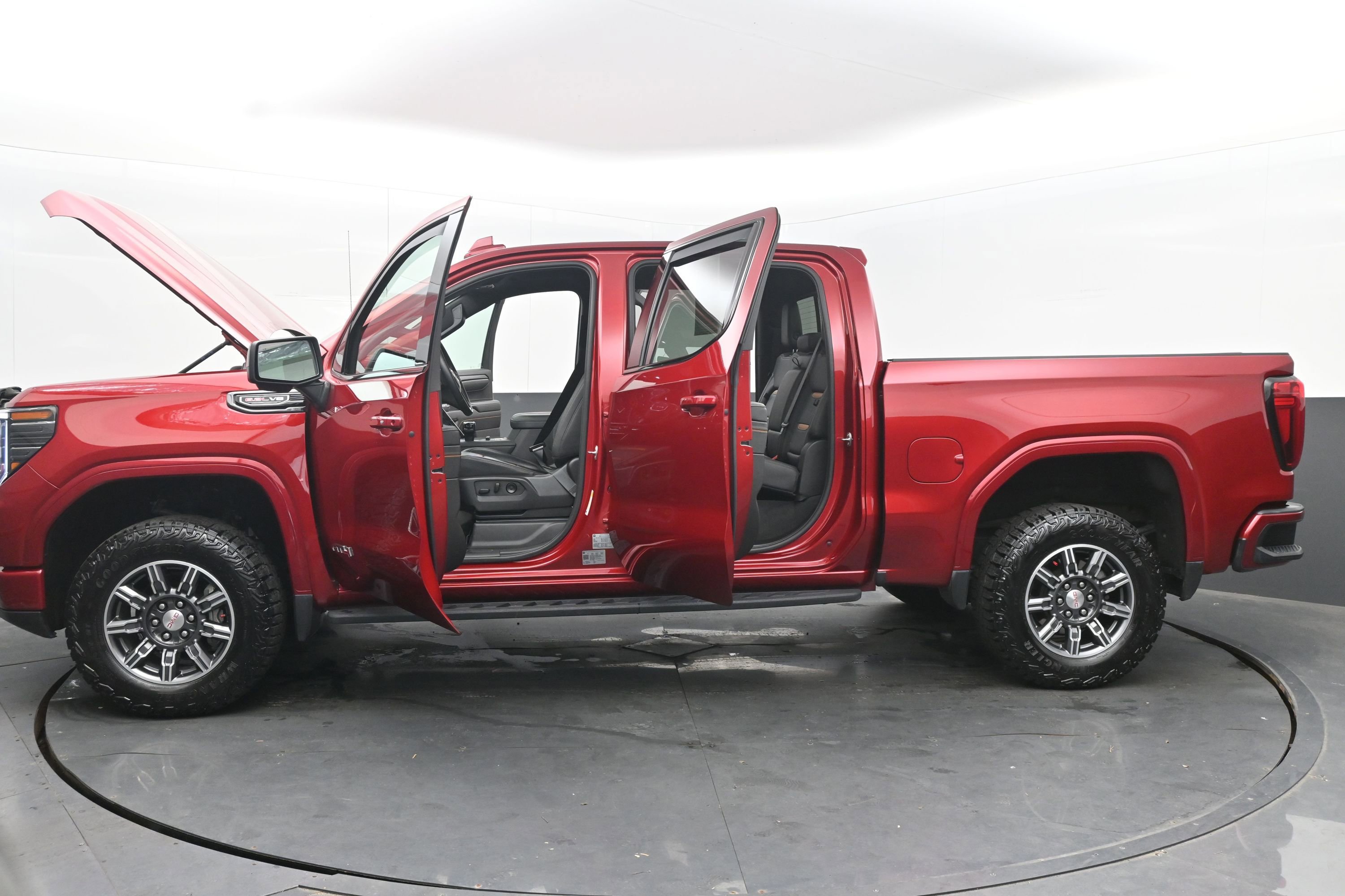 Used 2024 GMC Sierra 1500 AT4 w/ Technology Package image 45