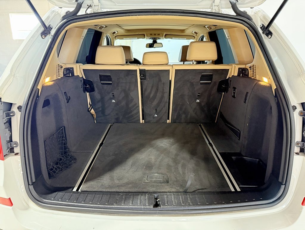 Used 2011 BMW X3 xDrive28i image 36