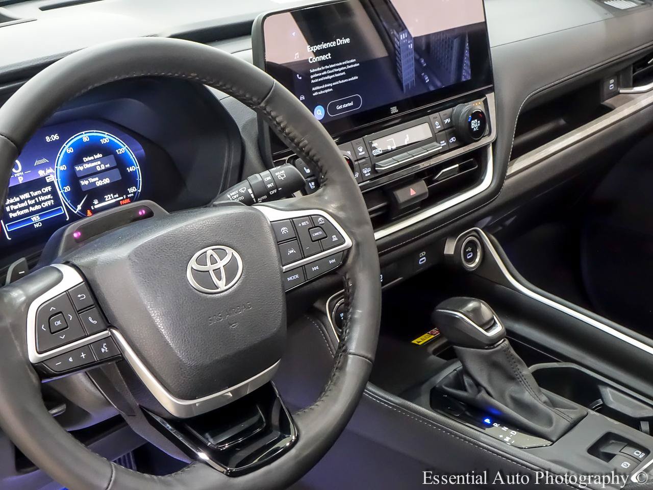 Used 2025 Toyota Grand Highlander AWD image 15