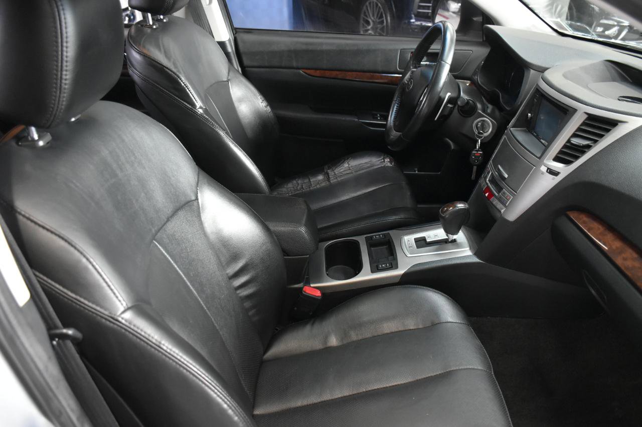 Used 2013 Subaru Legacy 2.5i Limited image 31