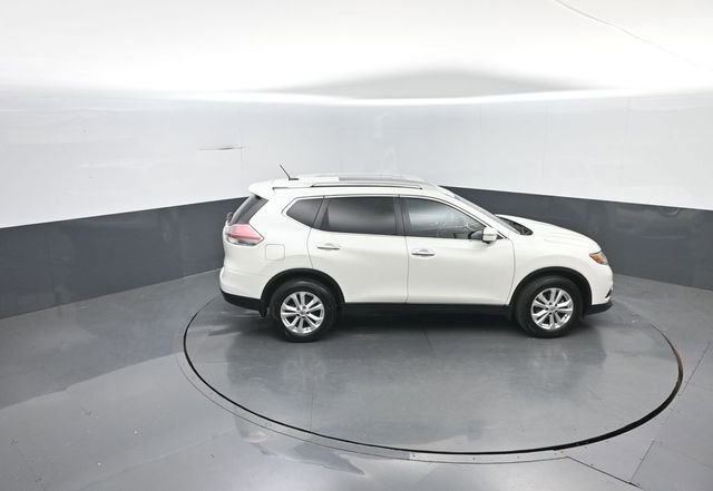 Used 2015 Nissan Rogue SV w/ SV Premium Package image 24