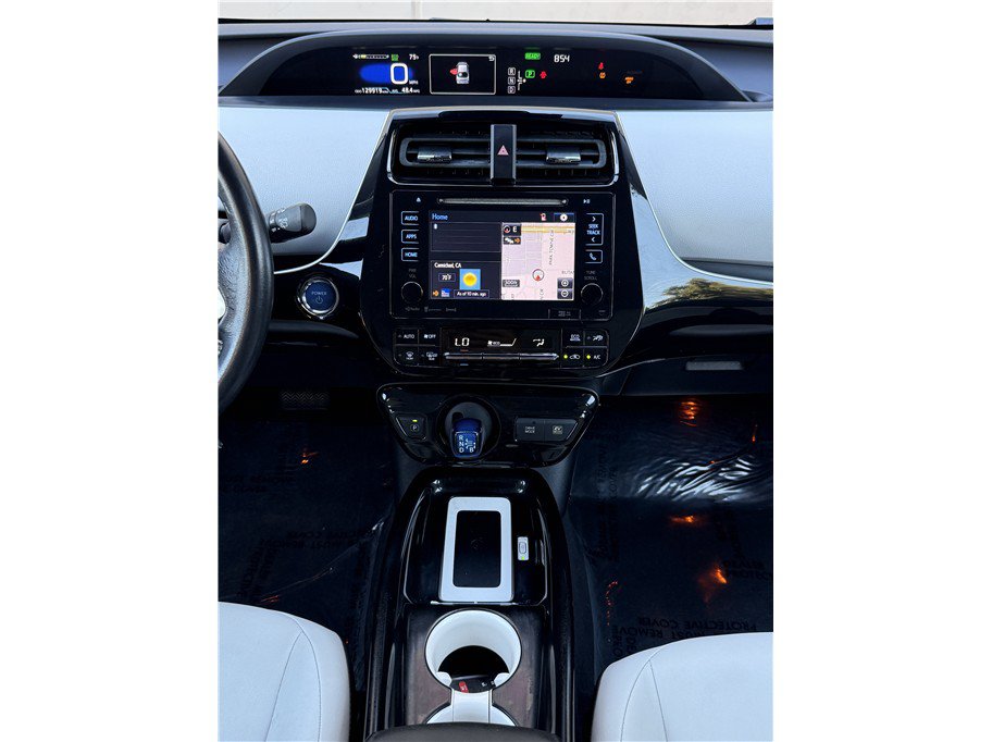 Used 2016 Toyota Prius Three Touring FWD image 11