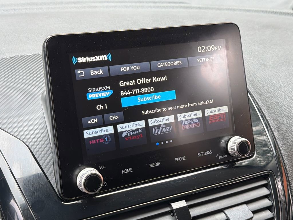 Used 2024 Mitsubishi Eclipse Cross LE image 6