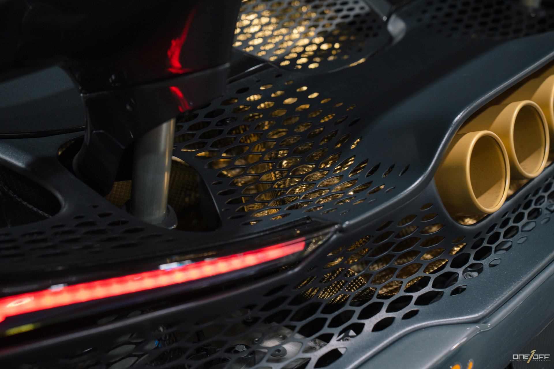 Used 2022 McLaren 765LT image 46