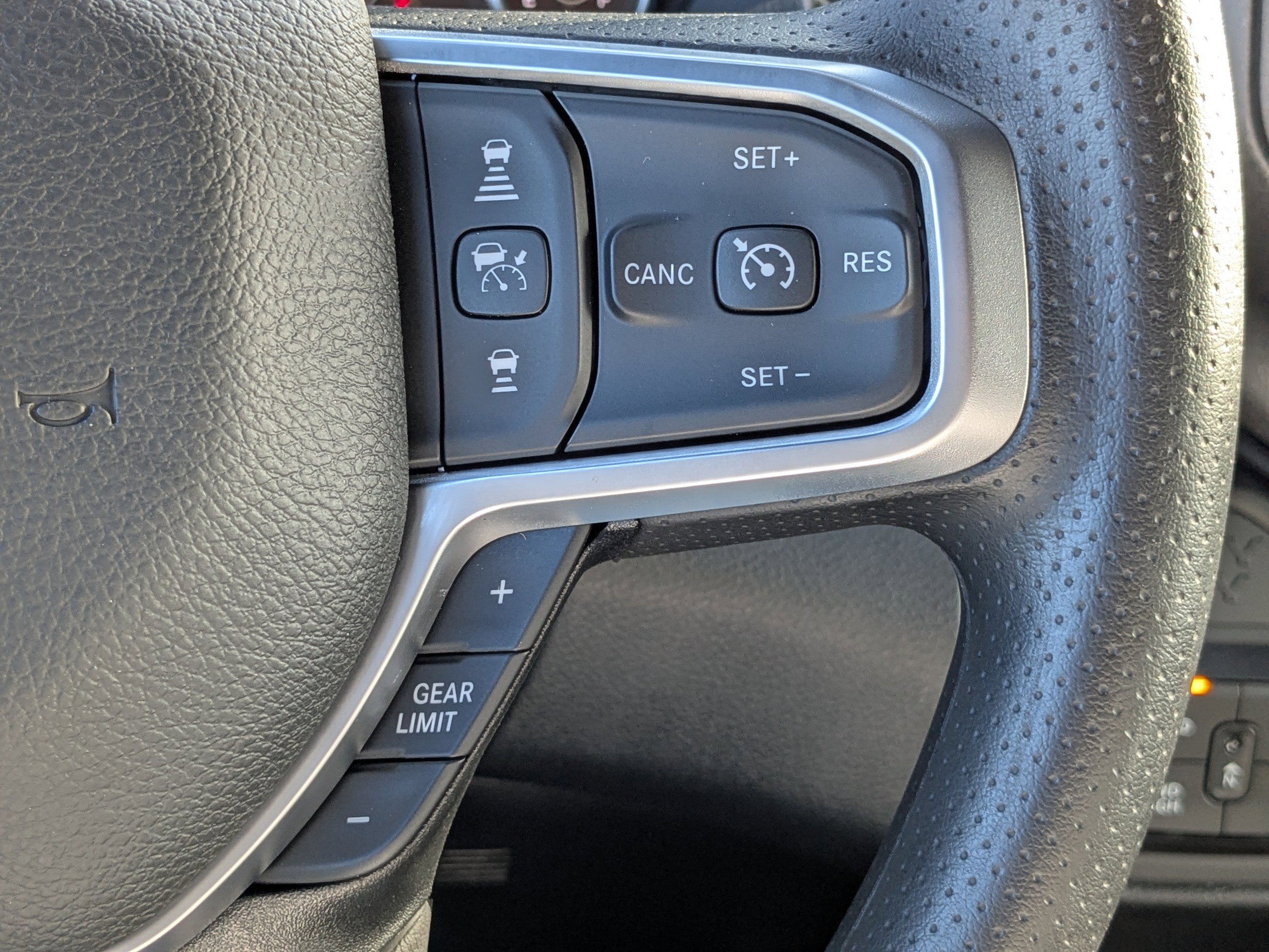 New 2026 RAM 2500 Tradesman AWD/4WD image 23