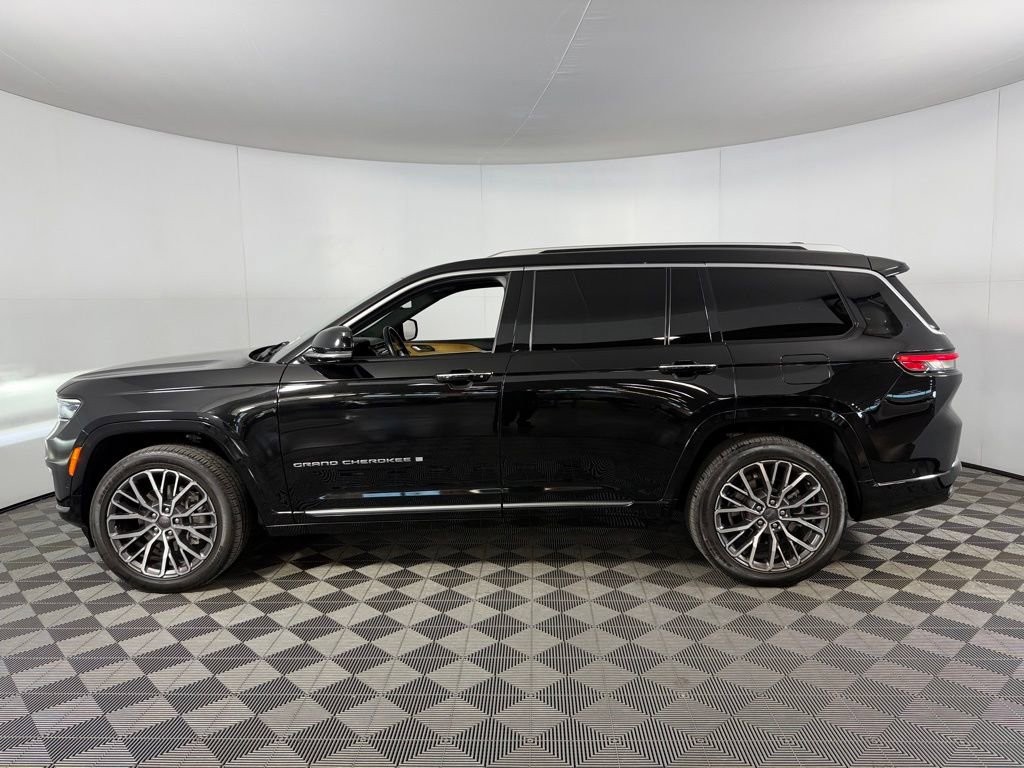 Used 2021 Jeep Grand Cherokee L Summit AWD/4WD image 11