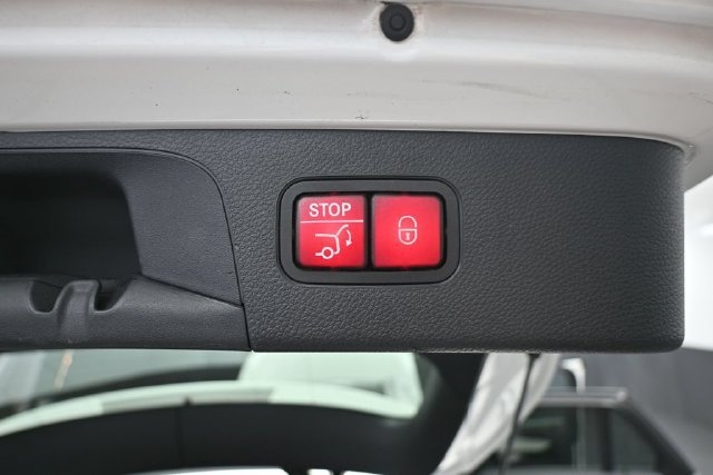 Used 2019 Mercedes-Benz GLC 300 image 33