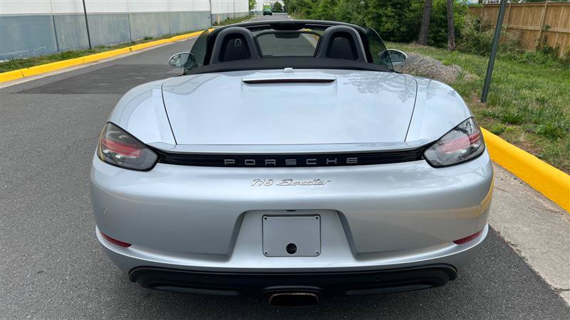 Used 2018 Porsche 718 Boxster RWD image 70