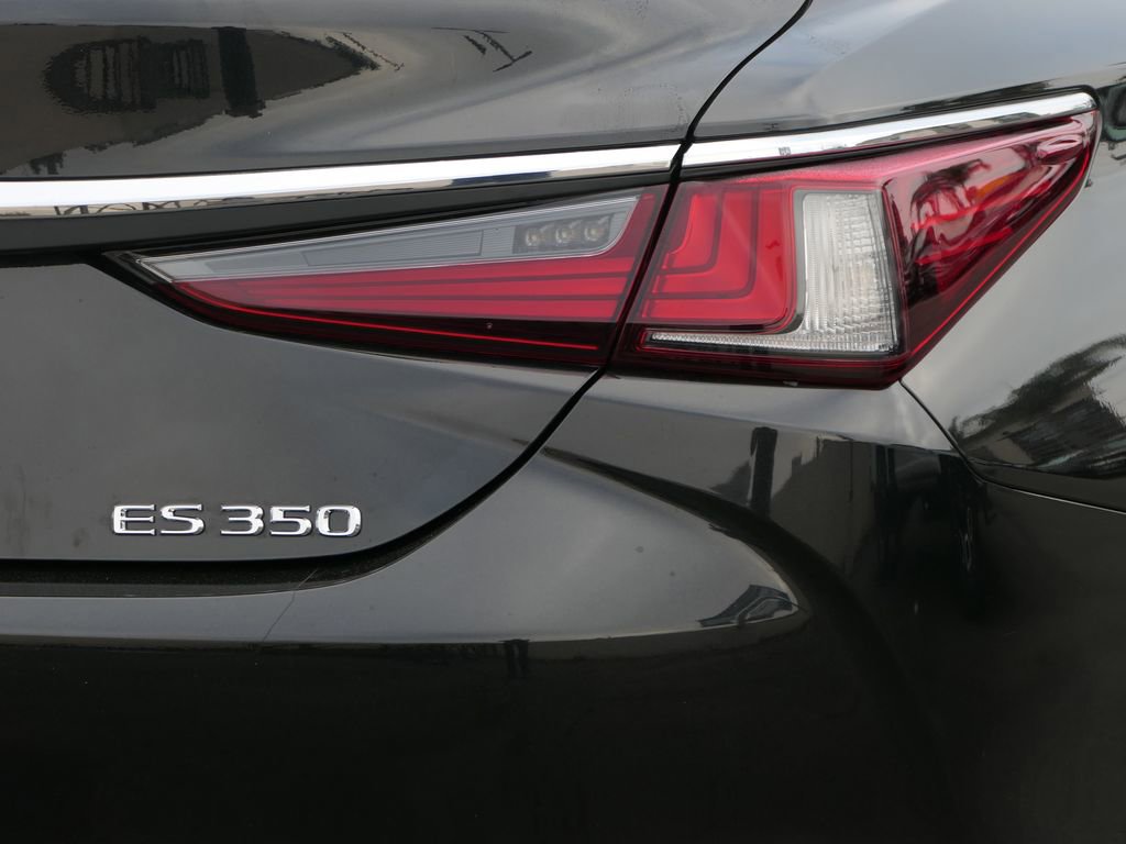 Used 2025 Lexus ES 350 350 image 3