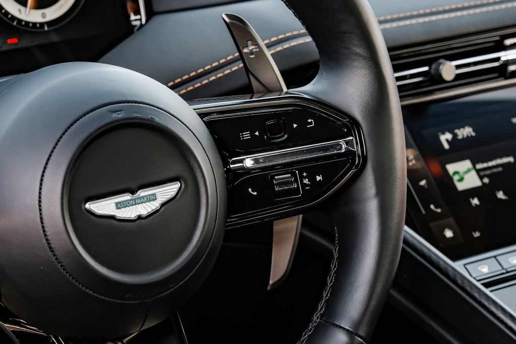 Used 2024 Aston Martin DB12 Coupe RWD image 13