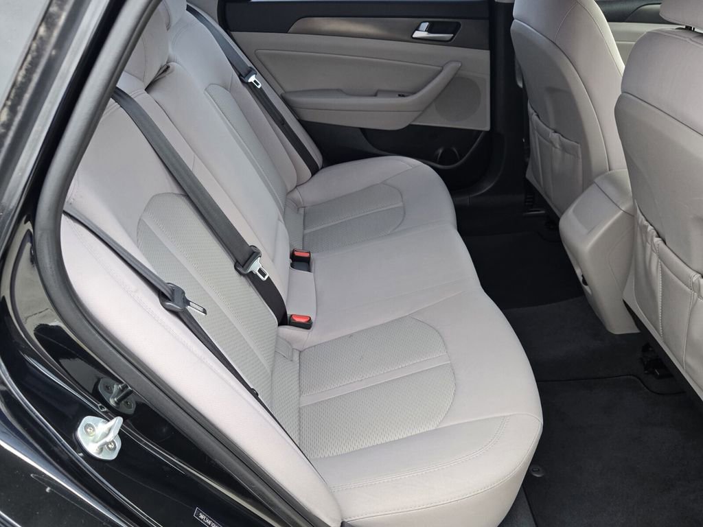 Used 2016 Hyundai Sonata Sport image 16