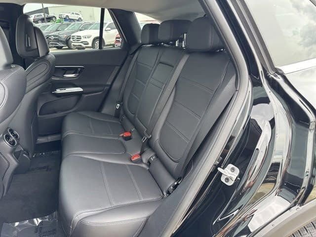 New 2025 Mercedes-Benz GLC 350e 4MATIC image 10