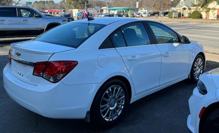 Used 2014 Chevrolet Cruze Eco image 8