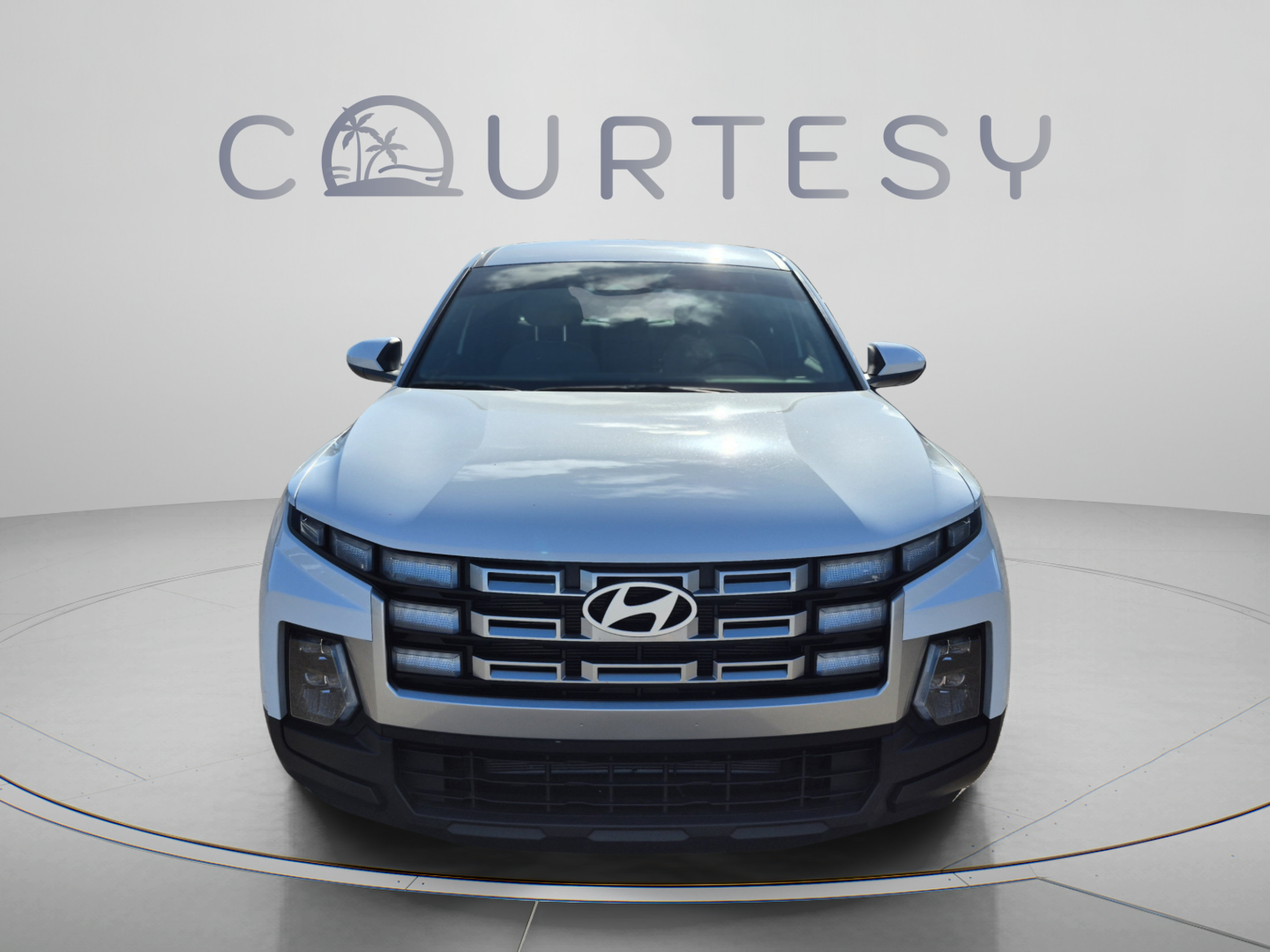 Used 2025 Hyundai Santa Cruz SE FWD image 8