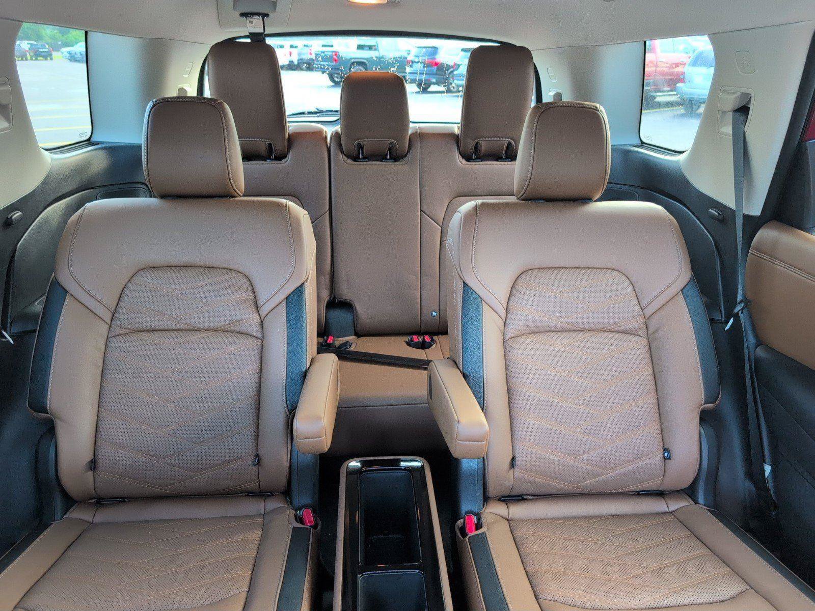 Used 2023 Nissan Pathfinder Platinum FWD image 33