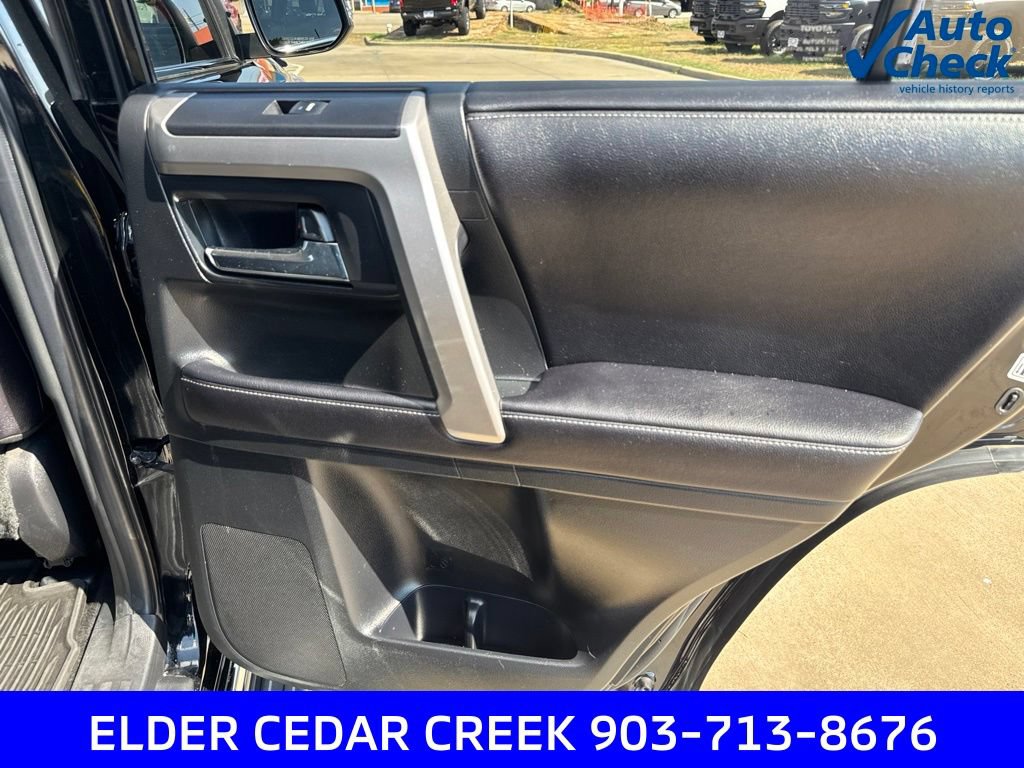Used 2017 Toyota 4Runner Limited AWD/4WD image 32