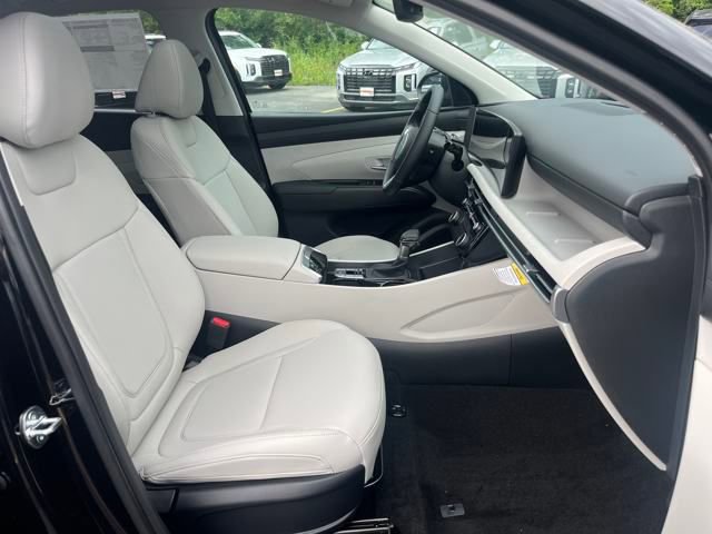 New 2025 Hyundai Tucson SEL image 14