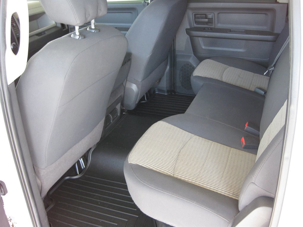 Used 2011 RAM 2500 ST w/ ST Popular Equipment Group RWD image 23