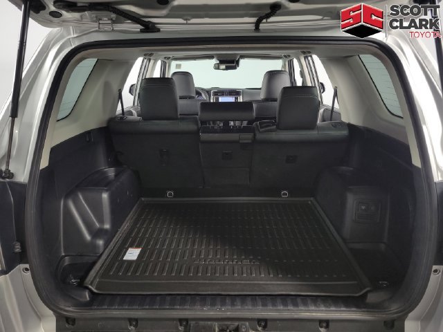 Used 2022 Toyota 4Runner Limited AWD/4WD image 25