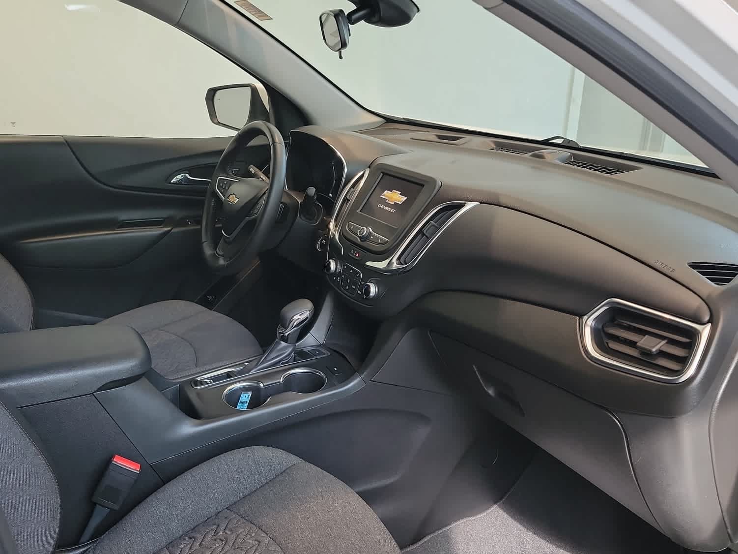 Used 2022 Chevrolet Equinox LT AWD/4WD image 19