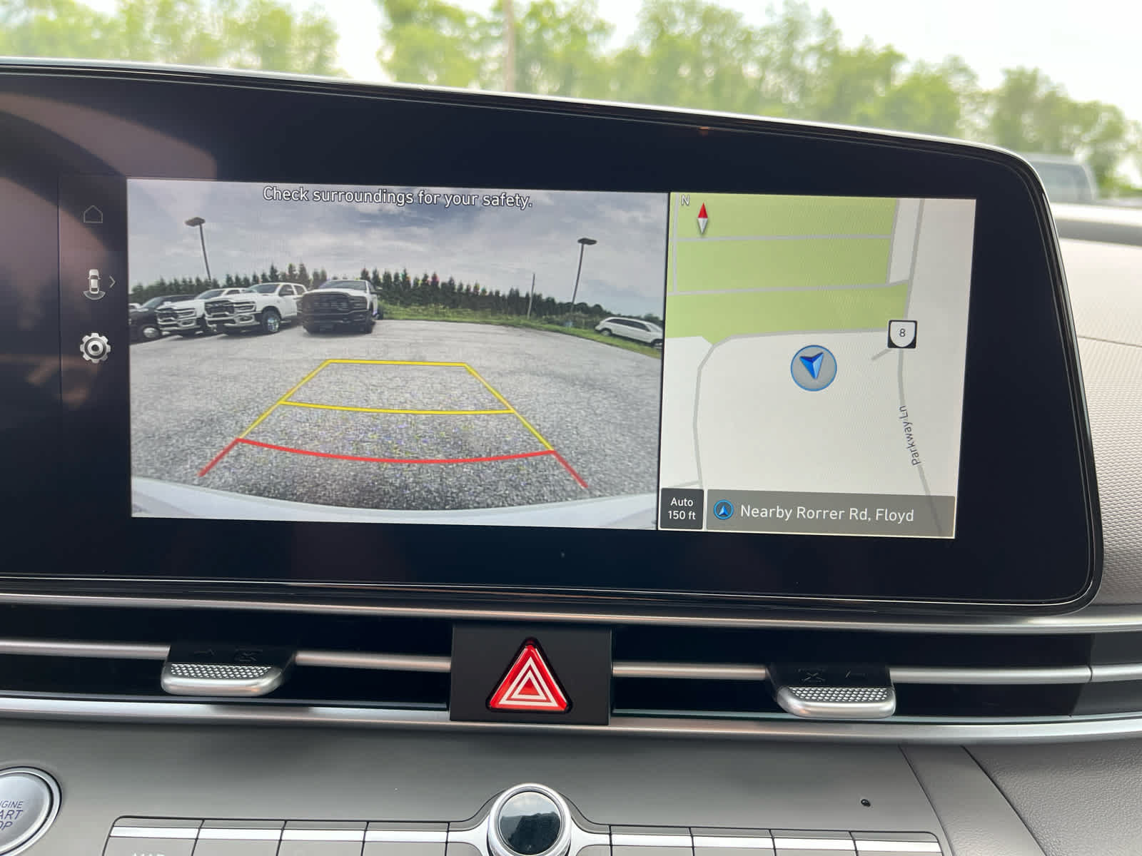 Used 2025 Hyundai Elantra SEL FWD image 16