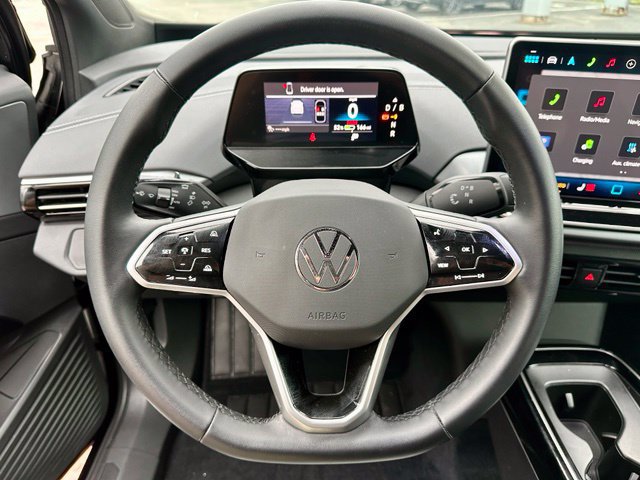Used 2025 Volkswagen ID.4 Pro AWD/4WD image 29