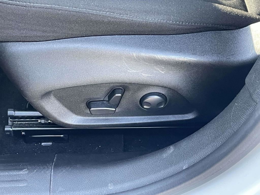 Used 2022 Jeep Renegade Latitude w/ Convenience Group image 26