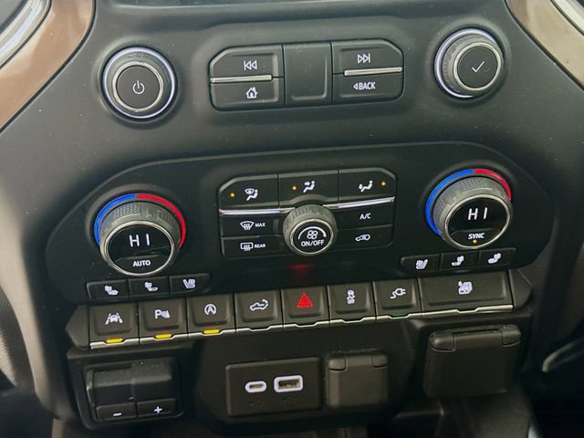 Used 2021 Chevrolet Silverado 1500 High Country image 16