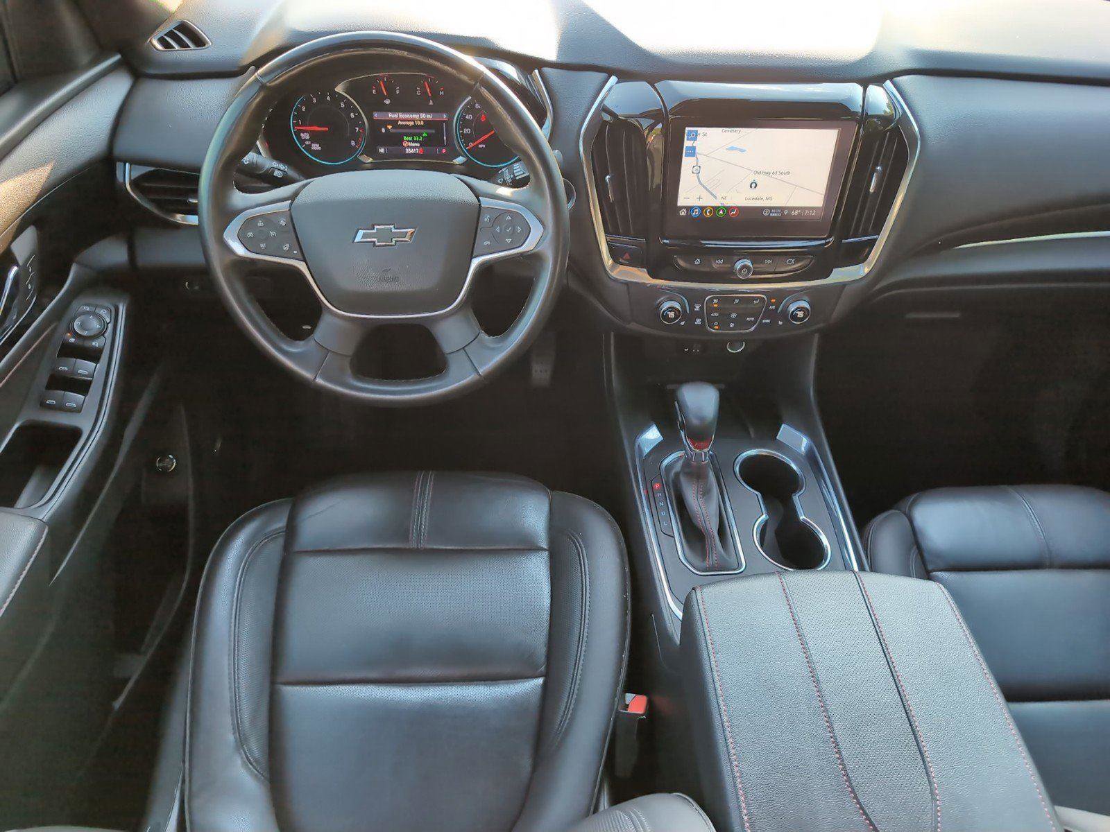 Used 2023 Chevrolet Traverse RS FWD image 28
