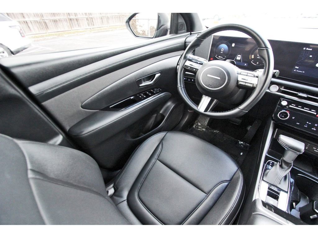 Used 2025 Hyundai Santa Cruz XRT AWD/4WD image 9