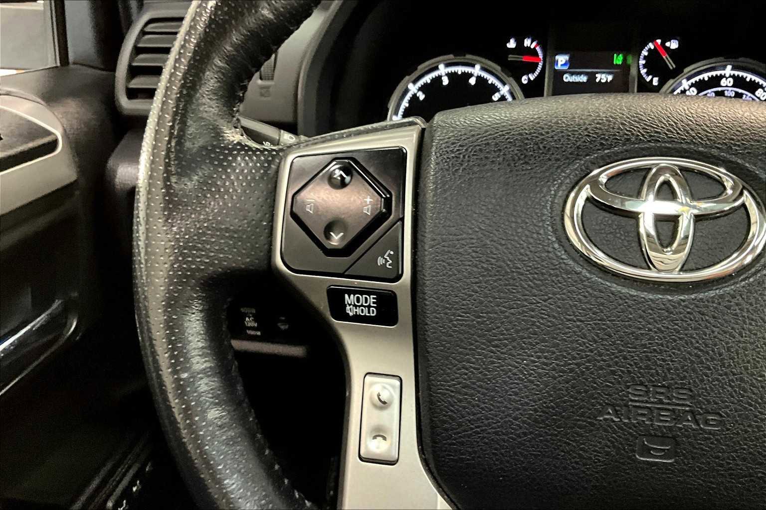 Used 2023 Toyota 4Runner Limited image 21