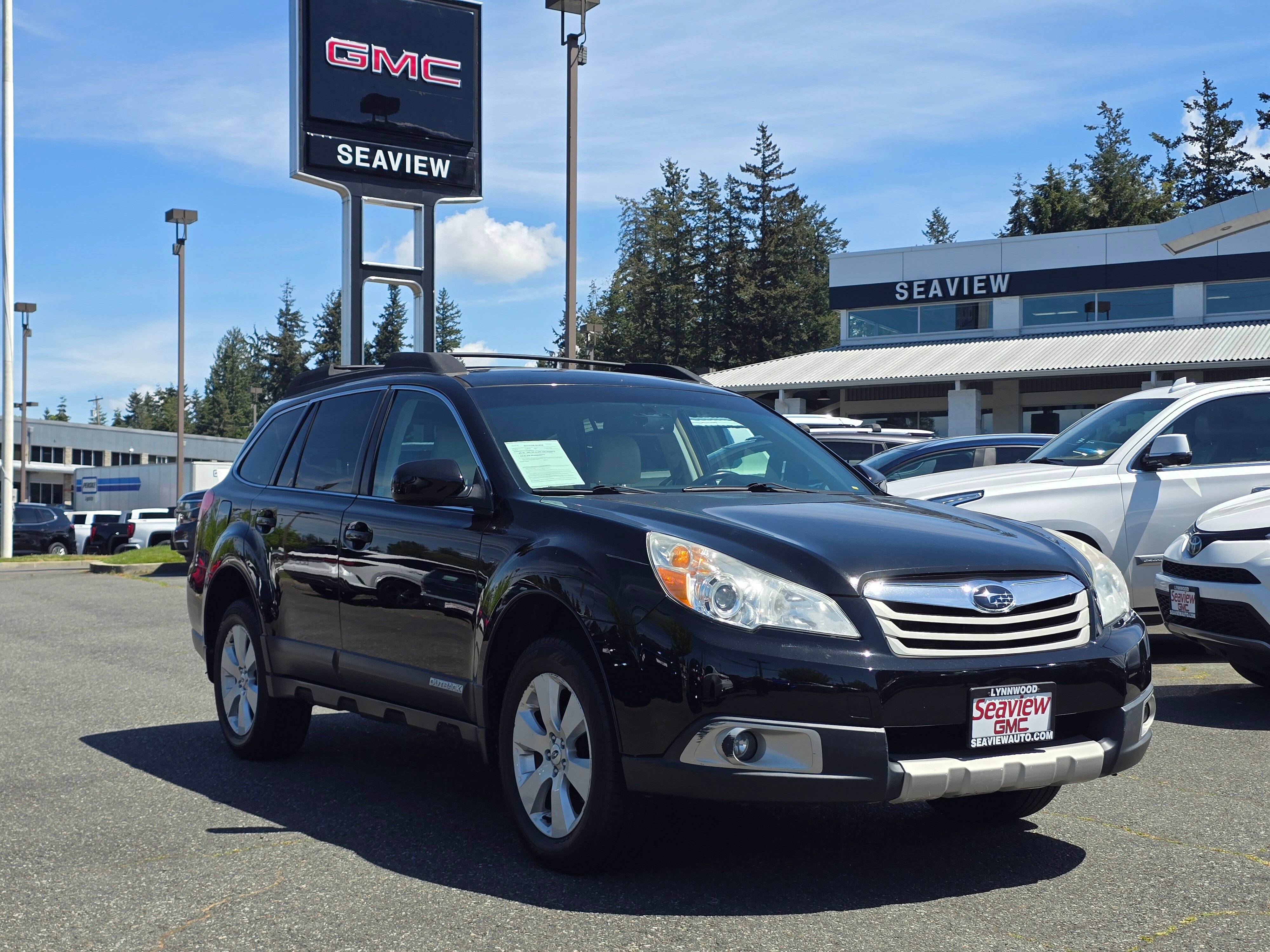 Used 2012 Subaru Outback 2.5i Limited w/ Moonroof Pkg