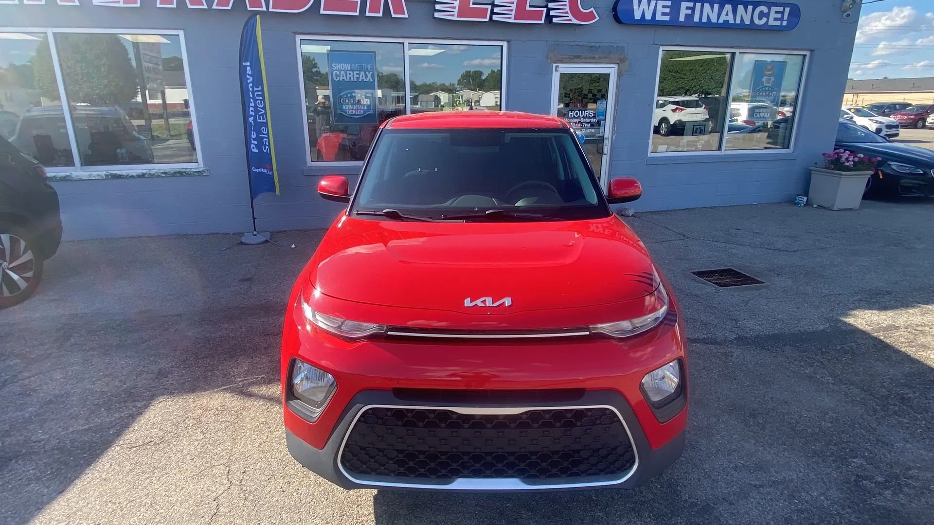 Used 2022 Kia Soul LX FWD image 10