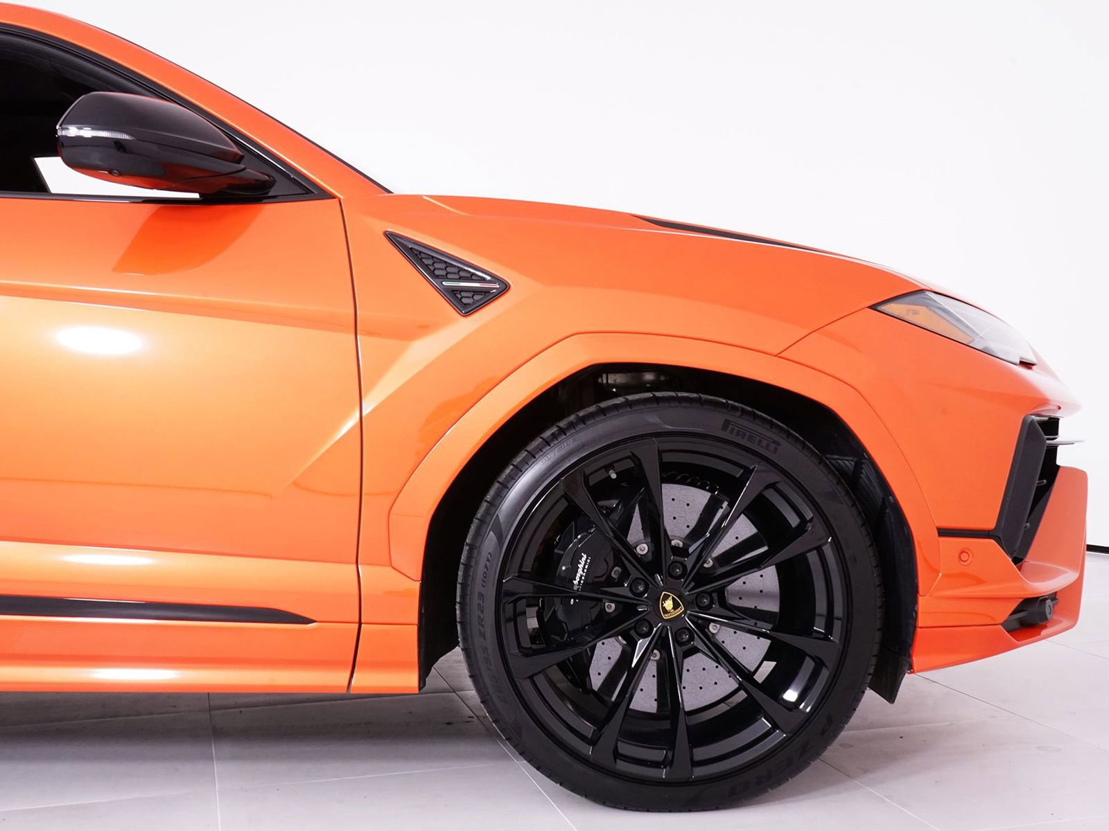 Used 2024 Lamborghini Urus S image 16