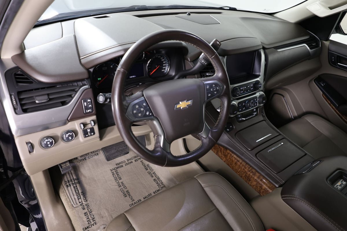 Used 2020 Chevrolet Tahoe Premier AWD/4WD image 25