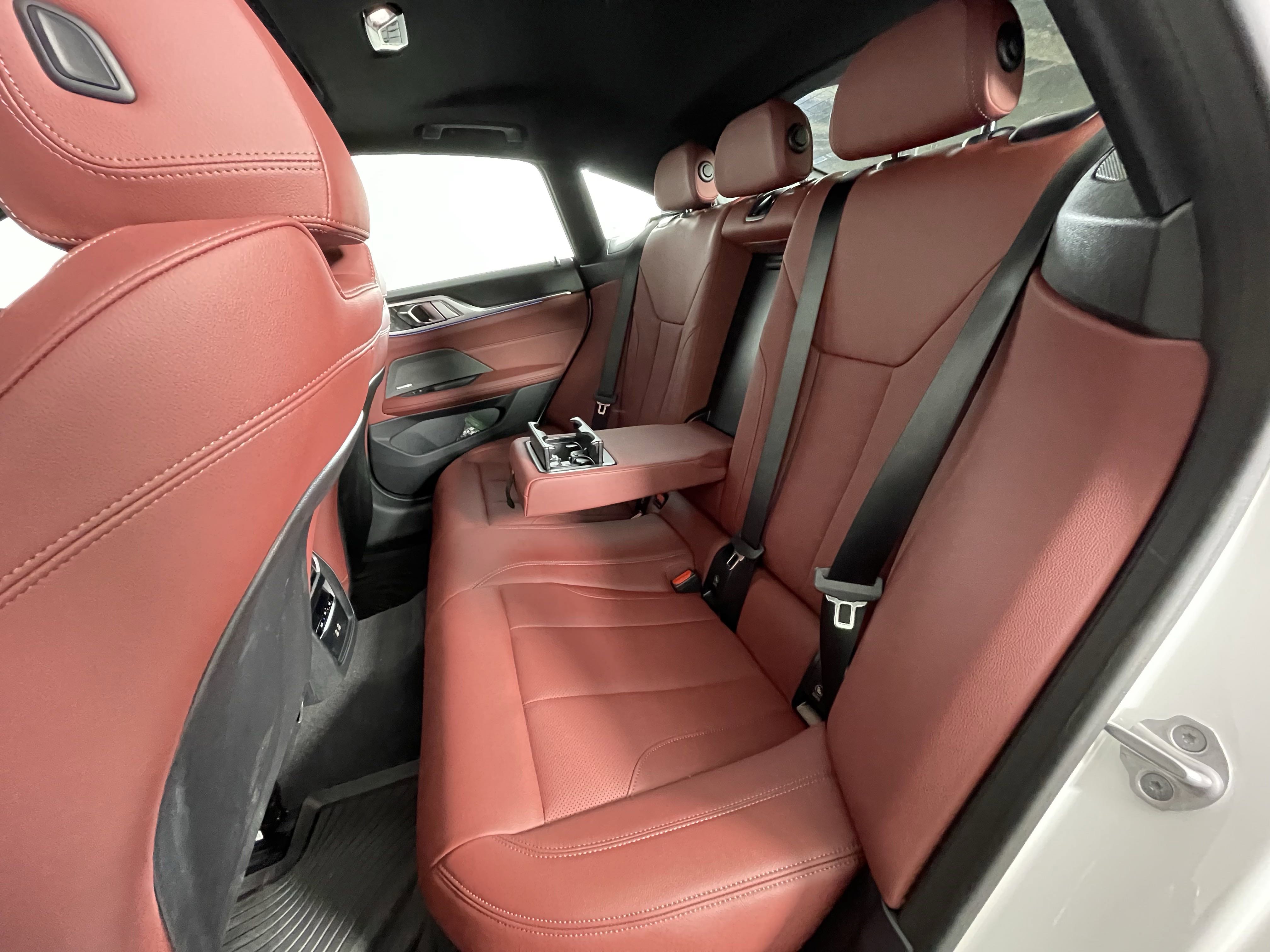 Used 2025 BMW i4 xDrive40i w/ Premium Package image 14